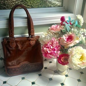 Purse - Leather with Exterior Pockets